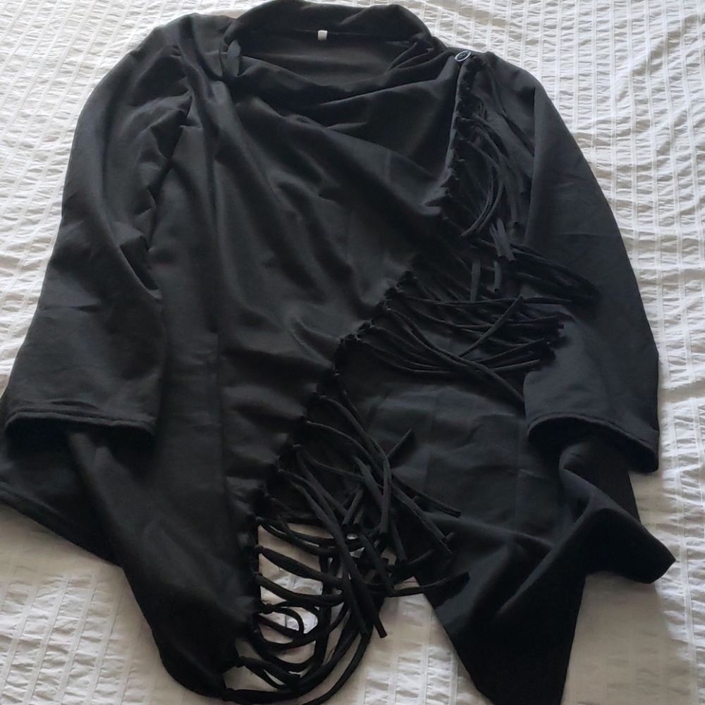 Lightweight Black Pullover